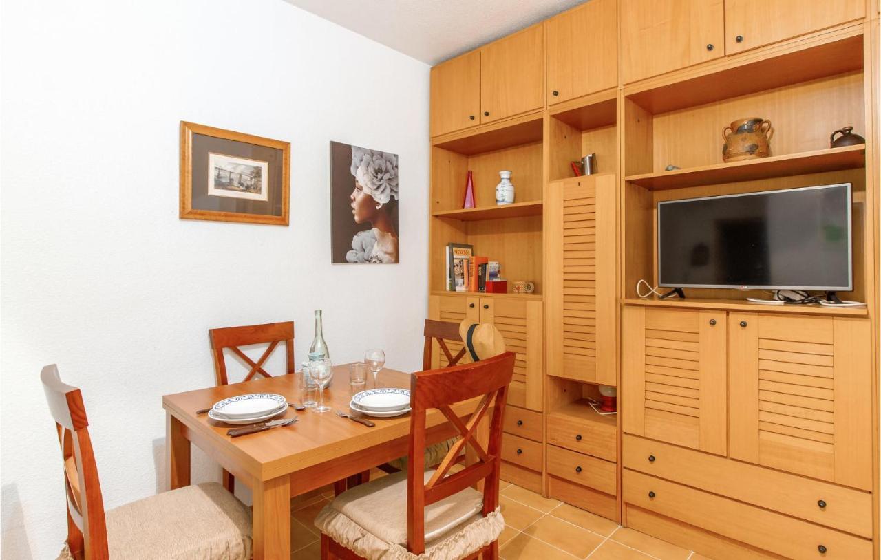 1 Bedroom Nice Apartment In سانتا بولا المظهر الخارجي الصورة